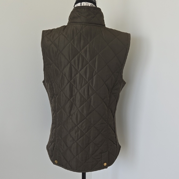 Adrienne Vittadini Quilted Vest in Olive Green - Picture 4 of 4